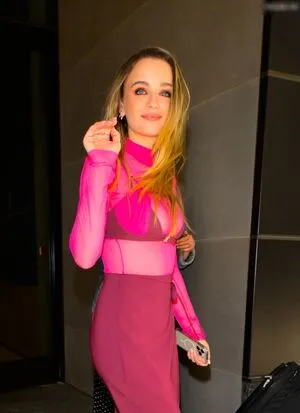 Joey King OnlyFans Leaked Free Thumbnail Picture - #omKrY3HXM2