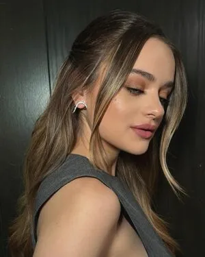 Joey King OnlyFans Leaked Free Thumbnail Picture - #q2x8Tx8NRY