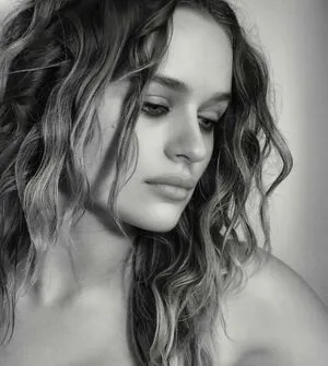 Joey King OnlyFans Leaked Free Thumbnail Picture - #r9ilN2OG06