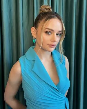 Joey King OnlyFans Leaked Free Thumbnail Picture - #tzxxF772tZ