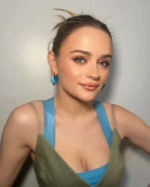 Joey King OnlyFans Leaked Free Thumbnail Picture - #utqflBGiAD