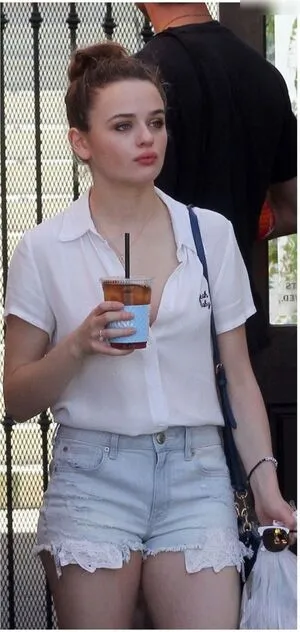 Joey King OnlyFans Leaked Free Thumbnail Picture - #wSEX2N2GR1
