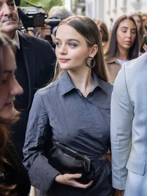 Joey King OnlyFans Leaked Free Thumbnail Picture - #x7ZgW7cOcG