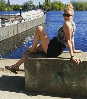 Johanna Elsig OnlyFans Leaked Free Thumbnail Picture - #U1W7SDJz2v