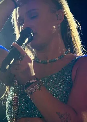 Jojo Siwa OnlyFans Leaked Free Thumbnail Picture - #jvmxQ1Gu8P