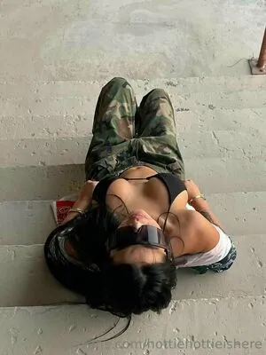 Jolly Moore OnlyFans Leaked Free Thumbnail Picture - #L62kJvAAKi