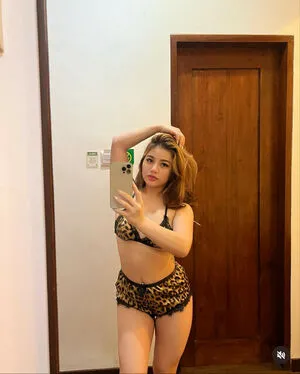 Jolyn Ly OnlyFans Leaked Free Thumbnail Picture - #bogBGRCWiL