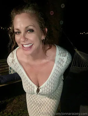 Jonnaraizey Com OnlyFans Leaked Free Thumbnail Picture - #ke0FaRNlnH