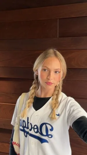 Jordyn Jones OnlyFans Leaked Free Thumbnail Picture - #EEArgQ4tR0