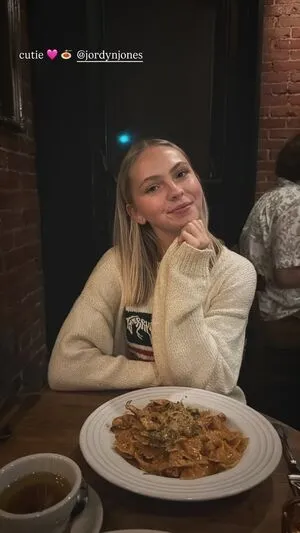 Jordyn Jones OnlyFans Leaked Free Thumbnail Picture - #feRnnQ3ZKA