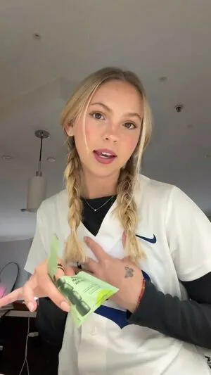 Jordyn Jones OnlyFans Leaked Free Thumbnail Picture - #vuI6Hiok1B