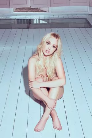 Jorgie Porter OnlyFans Leaked Free Thumbnail Picture - #cWwoOq8E9D