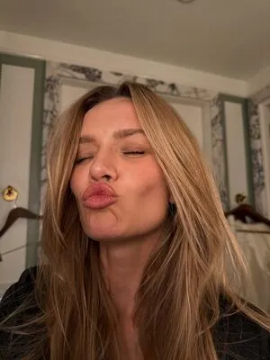 Josephine Skriver OnlyFans Leaked Free Thumbnail Picture - #9i6O7H3WfK