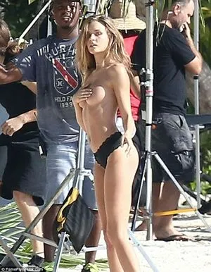 Josephine Skriver OnlyFans Leaked Free Thumbnail Picture - #exyCnu0FtY