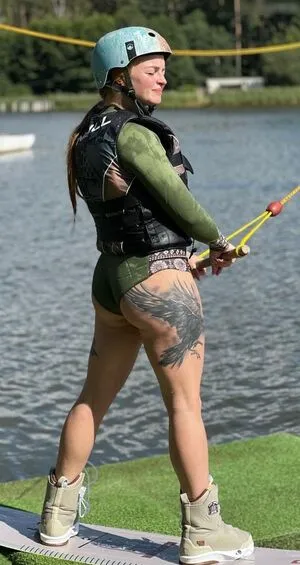 Josephine Welsch OnlyFans Leaked Free Thumbnail Picture - #PrA56cMf77
