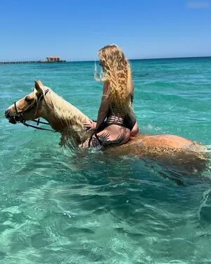 Josephine Welsch OnlyFans Leaked Free Thumbnail Picture - #mZnR4FH8Ri