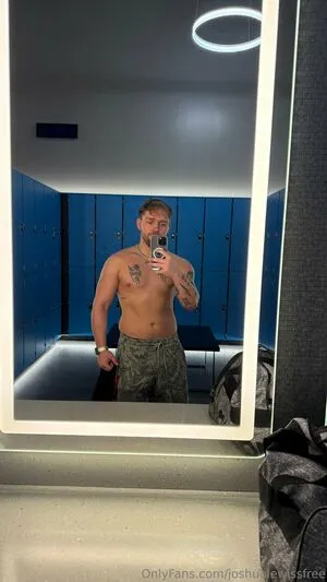 Joshualewissfree OnlyFans Leaked Free Thumbnail Picture - #325m7ezF9X