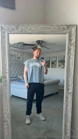 Joshualewissfree OnlyFans Leaked Free Thumbnail Picture - #M6qr1nClqo