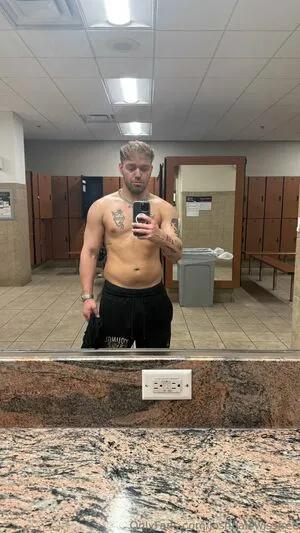 Joshualewissfree OnlyFans Leaked Free Thumbnail Picture - #zLcodVHuSz