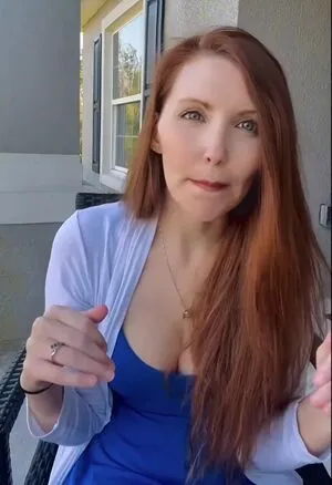 Josie Roberge Glabach OnlyFans Leaked Free Thumbnail Picture - #4QEwf7Bi8v