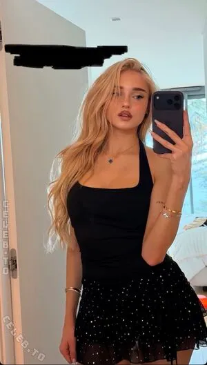 Josie Roberge Glabach OnlyFans Leaked Free Thumbnail Picture - #Z5EydQtiX0