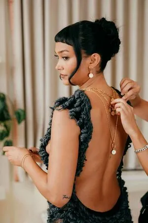 Joy Crookes OnlyFans Leaked Free Thumbnail Picture - #TxJPSoRuHN