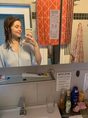 Joy Elizabeth OnlyFans Leaked Free Thumbnail Picture - #hm32NeS4NA