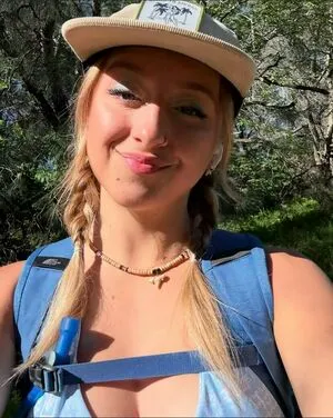 Joy Evia OnlyFans Leaked Free Thumbnail Picture - #q1AwMAumQH