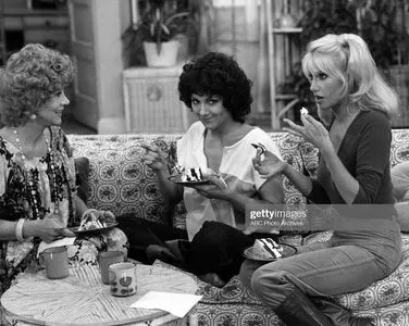 Joyce Dewitt OnlyFans Leaked Free Thumbnail Picture - #hn11gsEzuu