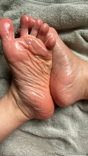 Joyfullfeet OnlyFans Leaked Free Thumbnail Picture - #0JAdB7MNqC