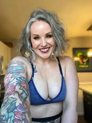 Joyoustaylorjoyfree OnlyFans Leaked Free Thumbnail Picture - #1YhMNQyl81