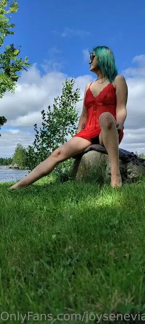 Joysenevial OnlyFans Leaked Free Thumbnail Picture - #462NY498vw