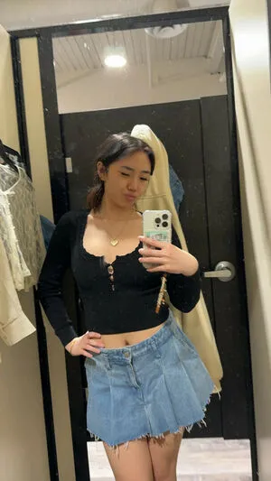 Joyy Li OnlyFans Leaked Free Thumbnail Picture - #4b7EDlNwJi
