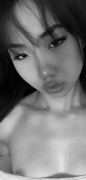 Joyy Li OnlyFans Leaked Free Thumbnail Picture - #cvybvAIyR0