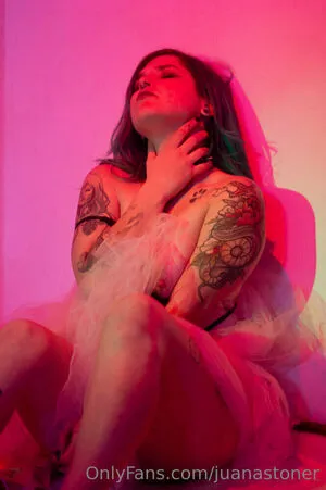 Juanastoner OnlyFans Leaked Free Thumbnail Picture - #USxsnWeanu