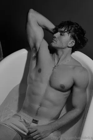 Juanidelca OnlyFans Leaked Free Thumbnail Picture - #4gDBsn4hWt