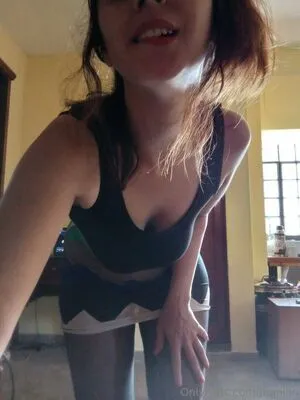 Juanilin OnlyFans Leaked Free Thumbnail Picture - #GosZuyBHu6