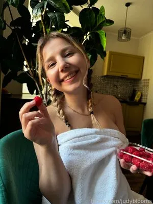 Judyblooms OnlyFans Leaked Free Thumbnail Picture - #EhArr3zdKN