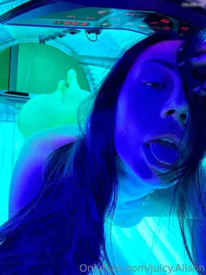 Juicy Alison OnlyFans Leaked Free Thumbnail Picture - #skA5NwcHGq