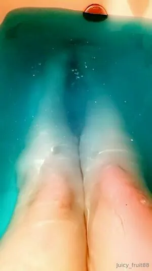 Juicy Fruit88 OnlyFans Leaked Free Thumbnail Picture - #SlvkT8XZao