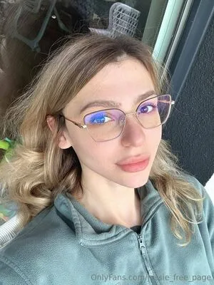 Juicy Katie OnlyFans Leaked Free Thumbnail Picture - #XQLTgKT6p2