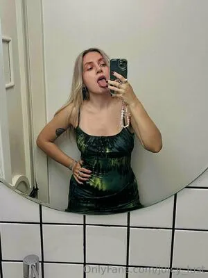 Juicy Lust OnlyFans Leaked Free Thumbnail Picture - #8ln4D0XdY1