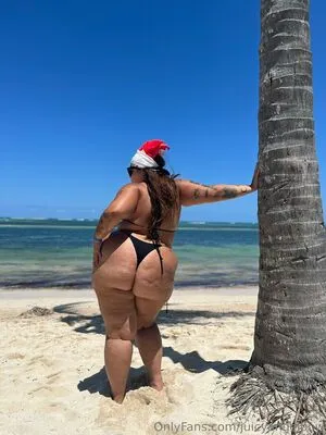 Juicyangelbbw OnlyFans Leaked Free Thumbnail Picture - #8EdaJzO0h9