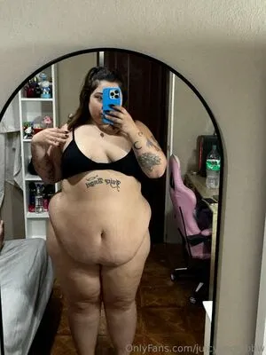 Juicyangelbbw OnlyFans Leaked Free Thumbnail Picture - #9oYjbI95wn