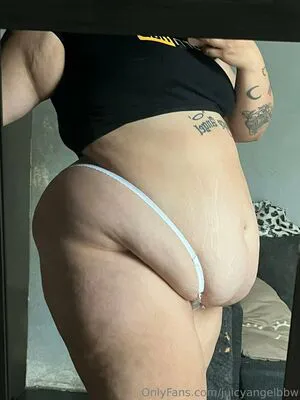 Juicyangelbbw OnlyFans Leaked Free Thumbnail Picture - #IjI4vtNv57