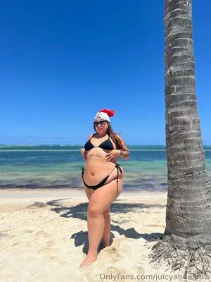 Juicyangelbbw OnlyFans Leaked Free Thumbnail Picture - #XBIJNzG339