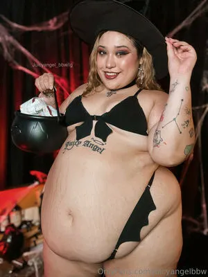 Juicyangelbbw OnlyFans Leaked Free Thumbnail Picture - #nyN17U5Wwx