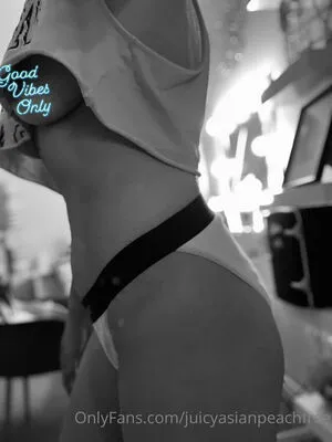 Juicyasianpeachfree OnlyFans Leaked Free Thumbnail Picture - #L6bCyQsySy