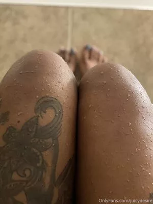 Juicydesire OnlyFans Leaked Free Thumbnail Picture - #2XQVoSkEc5