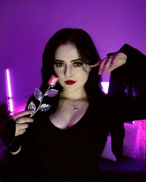 Juicyiris OnlyFans Leaked Free Thumbnail Picture - #J0GktN6TMw